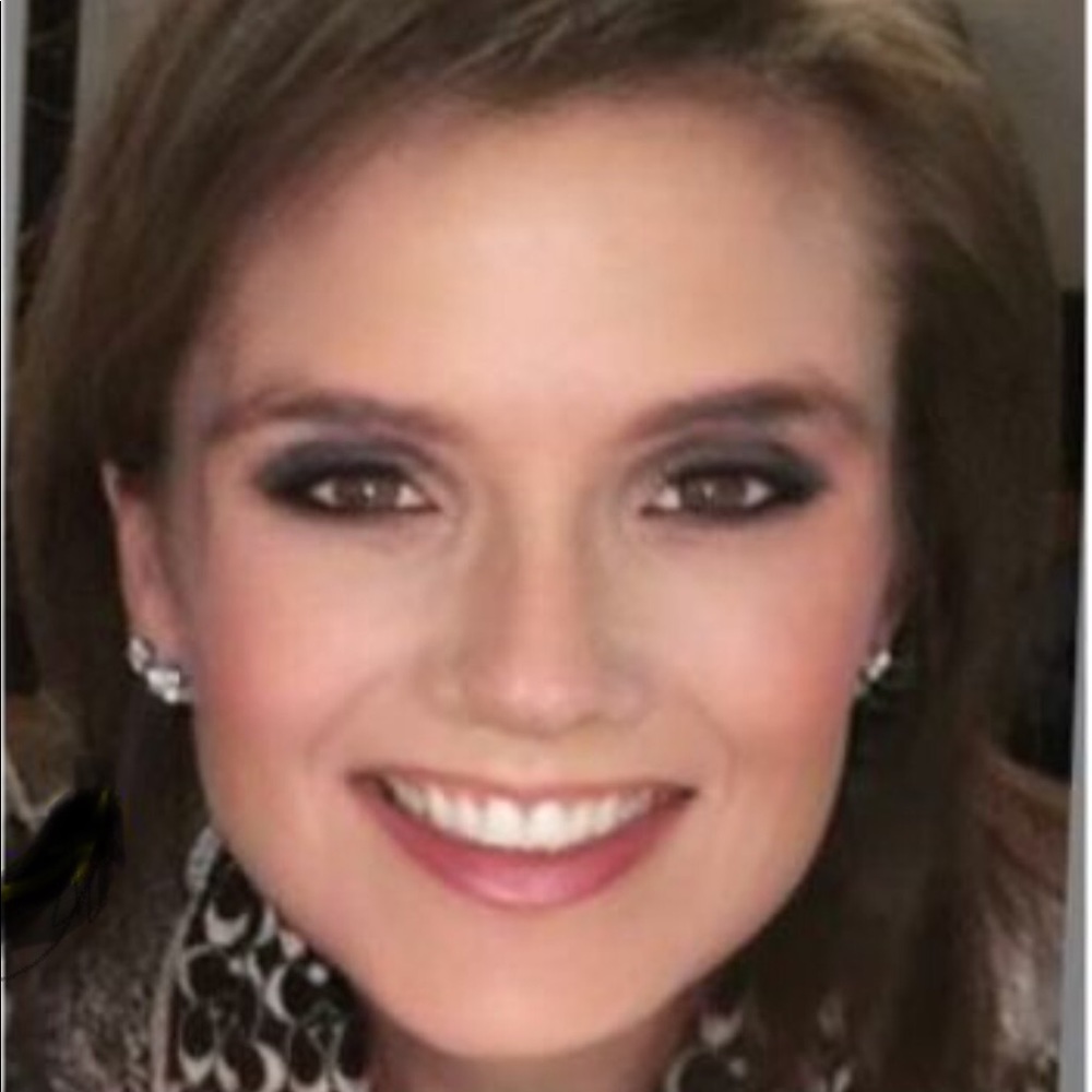 Meet your Posher, Rebecca